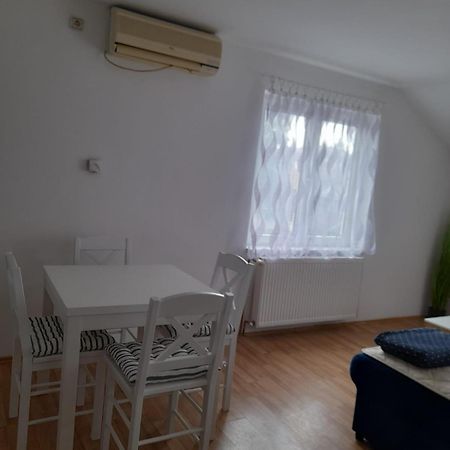 Apartman Giovanni Aranđelovac Exterior foto