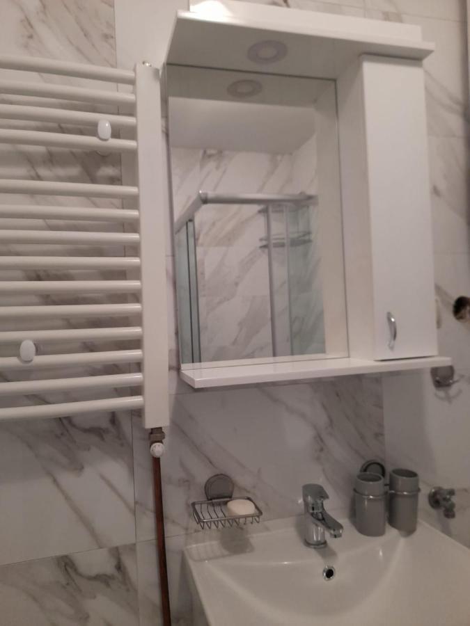 Apartman Giovanni Aranđelovac Exterior foto